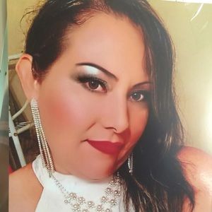 Meet your Posher, Sonia